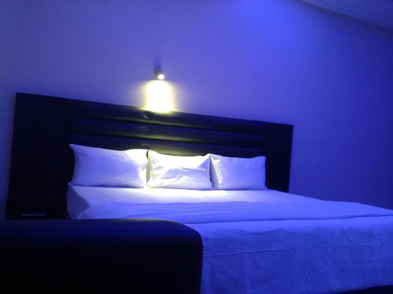 House X Otel Abuja Dış mekan fotoğraf