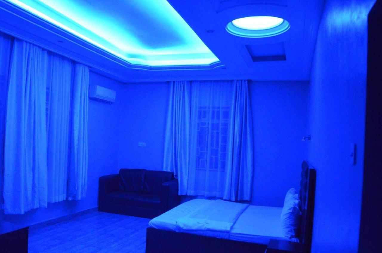 House X Otel Abuja Dış mekan fotoğraf